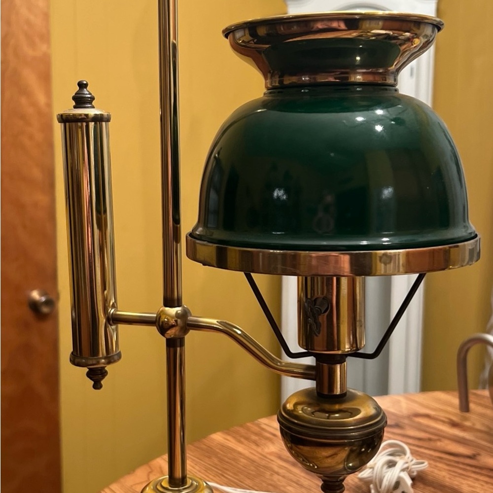 Vintage Underwriters Laboratories Tables Lamp E-20773 Green & Gold Works Perfect